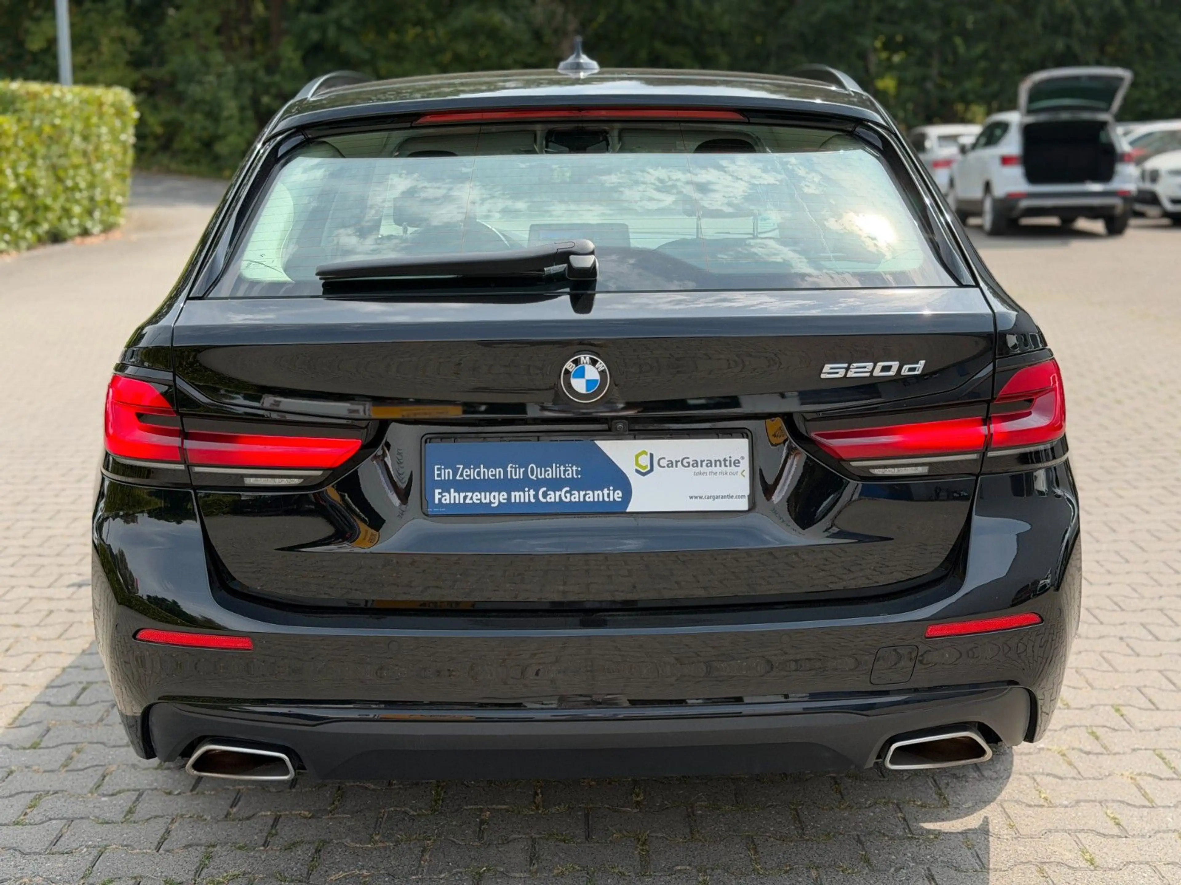 BMW 520 Touring 1.Hand Garantie* Kamera* LED* — photo 8