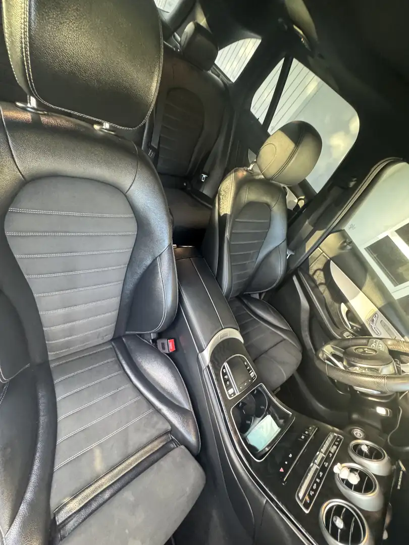Mercedes-Benz GLC 300 e 9G-Tronic 4Matic AMG Line - 1