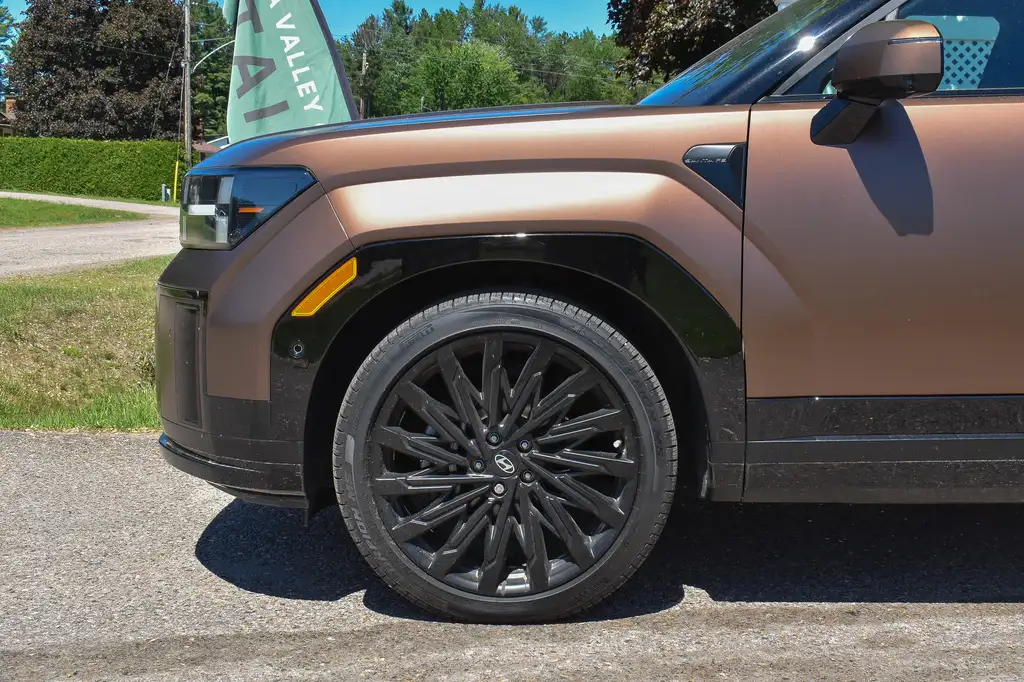 Hyundai Santa Fe 2025 photo 3