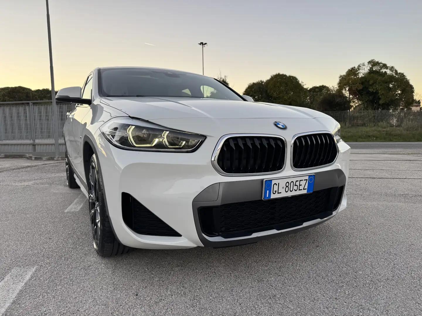BMW X2 sdrive20d Msport X auto Individual Blanc - 2