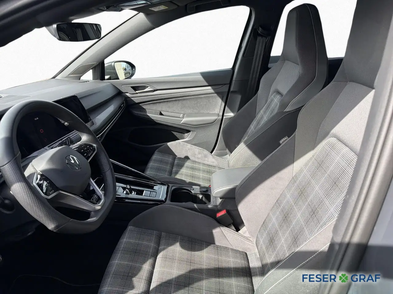 Volkswagen Golf VIII GTD 2.0 TDI DSG IQ LIGHT APP SHZ PDC, миниатюра 9