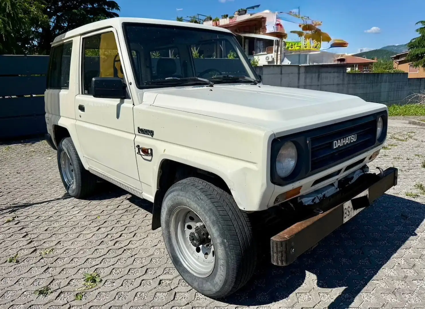 Daihatsu Rocky Rocky 2.8 TD Autocarro corto F70L-T/N Weiß - 1