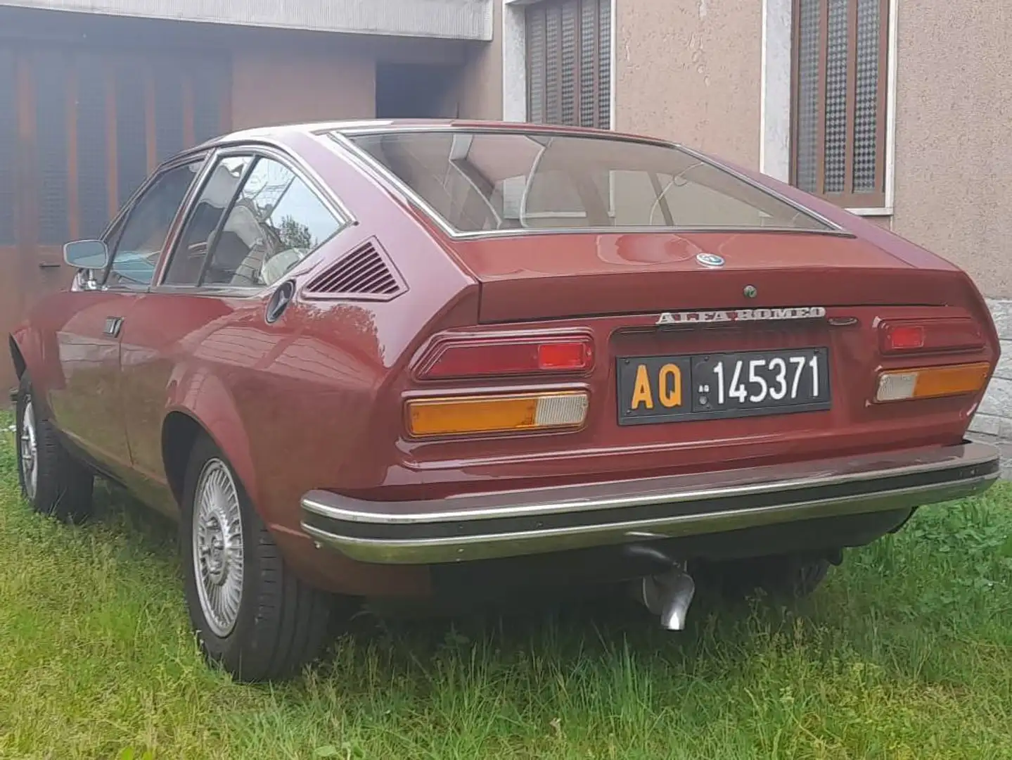 Alfa Romeo Alfetta GT1600 Rot - 2