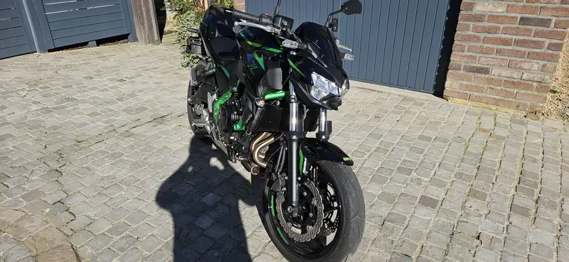 Kawasaki Z 650 - foto 6