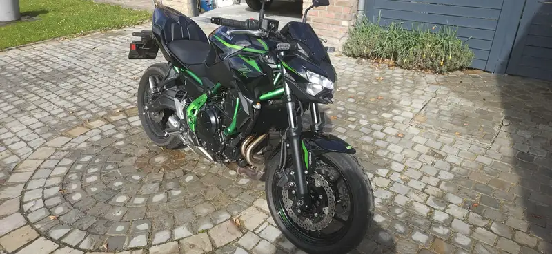 Kawasaki Z 650 - foto 3