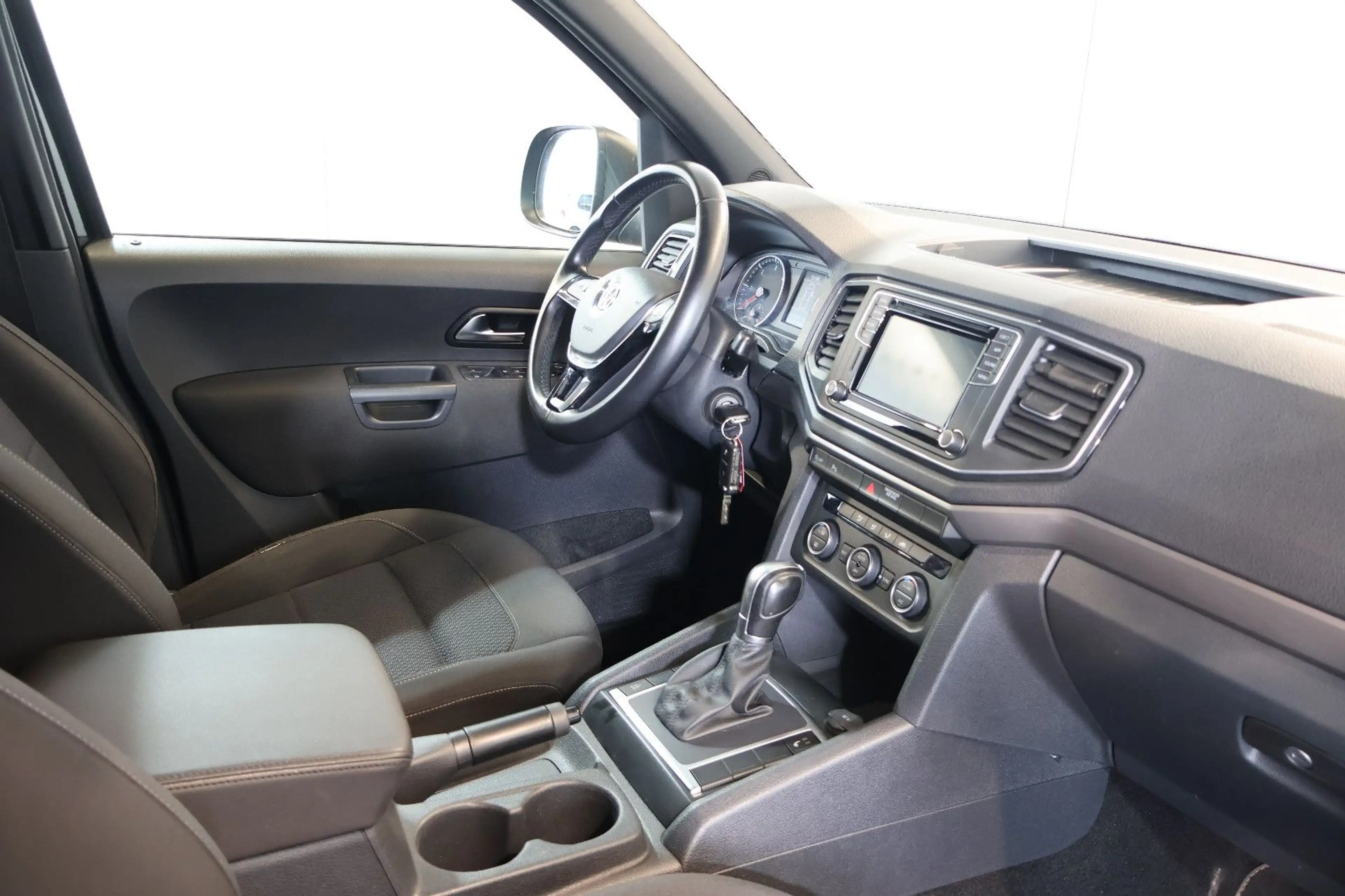 Volkswagen Amarok Dark Label DOKA 3.0 TDI 4M XEN+PDC+AHK — photo 13