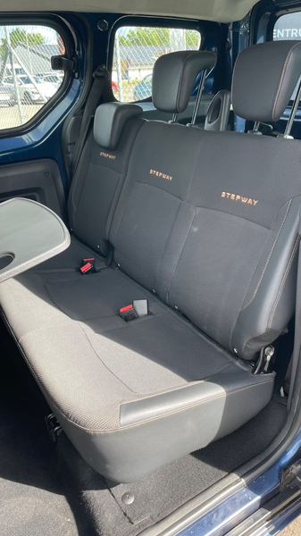 Dacia Dokker Stepway Celebration TÜV+Garantie+Navi — photo 5