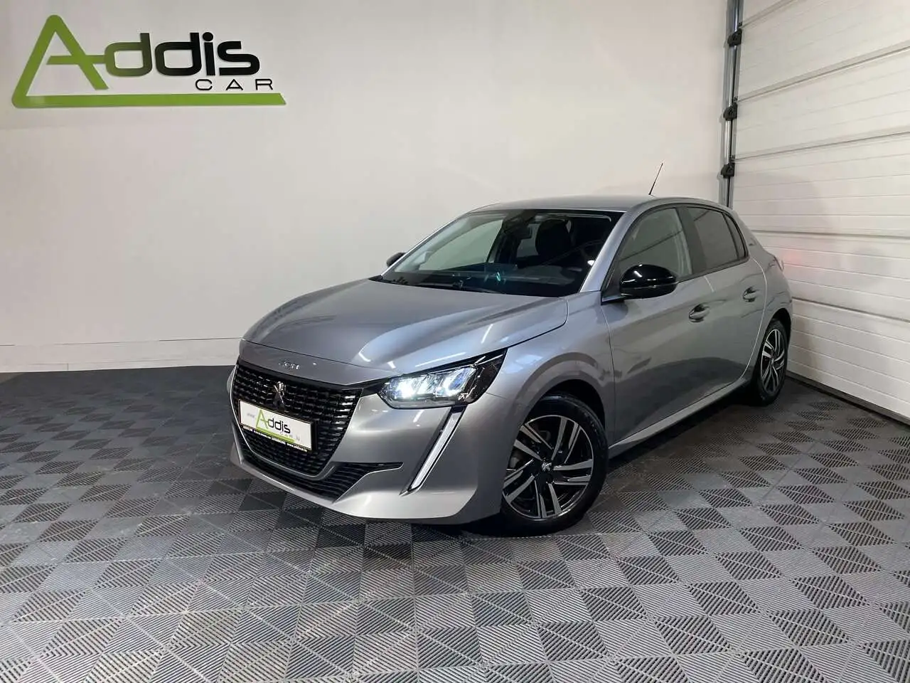 Peugeot 208 1.2 ESSENCE 75 CV STYLE CARPLAY 5P