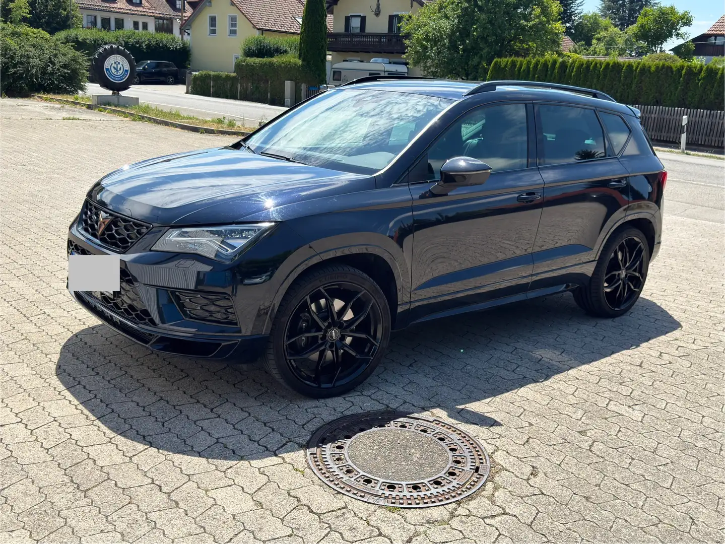 CUPRA Ateca Basis 4Drive Schwarz - 2