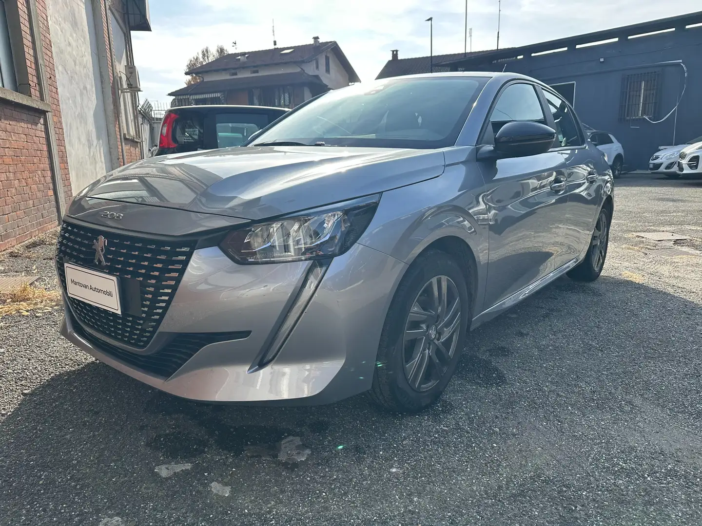 Peugeot 208 1.2 Active Pack SERVICE PEUGEOT in preparazione Grigio - 1