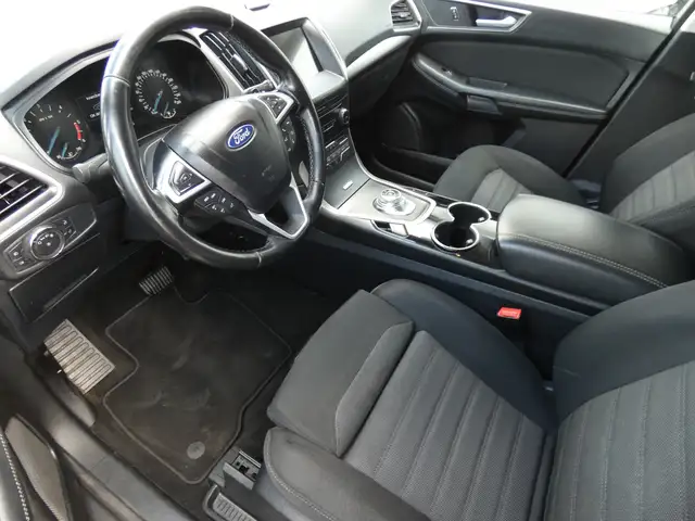 Ford S-Max view 15