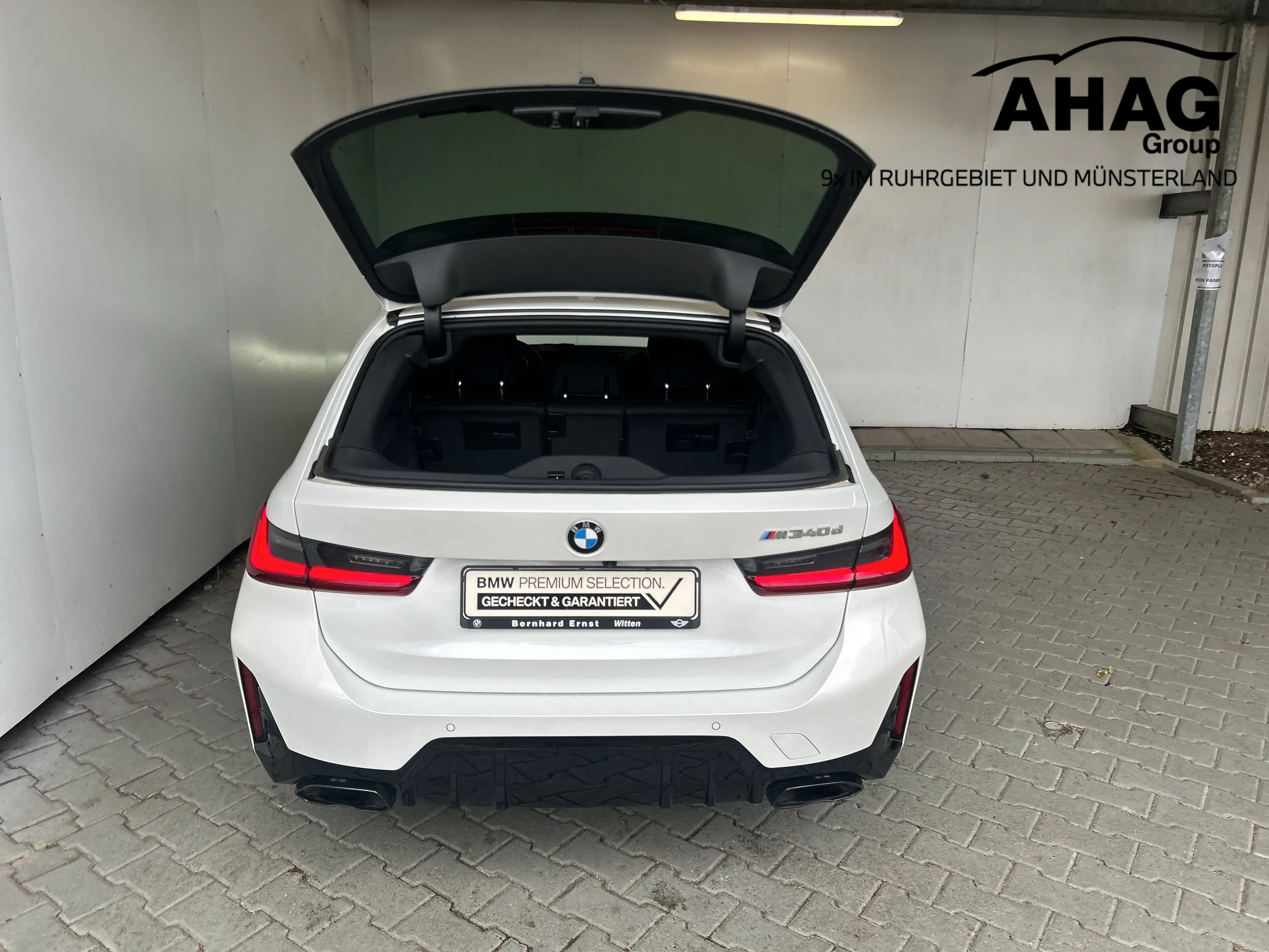 BMW 340 M340d xDrive Touring M SPORT PRO | HK | PANO | AHK — photo 13