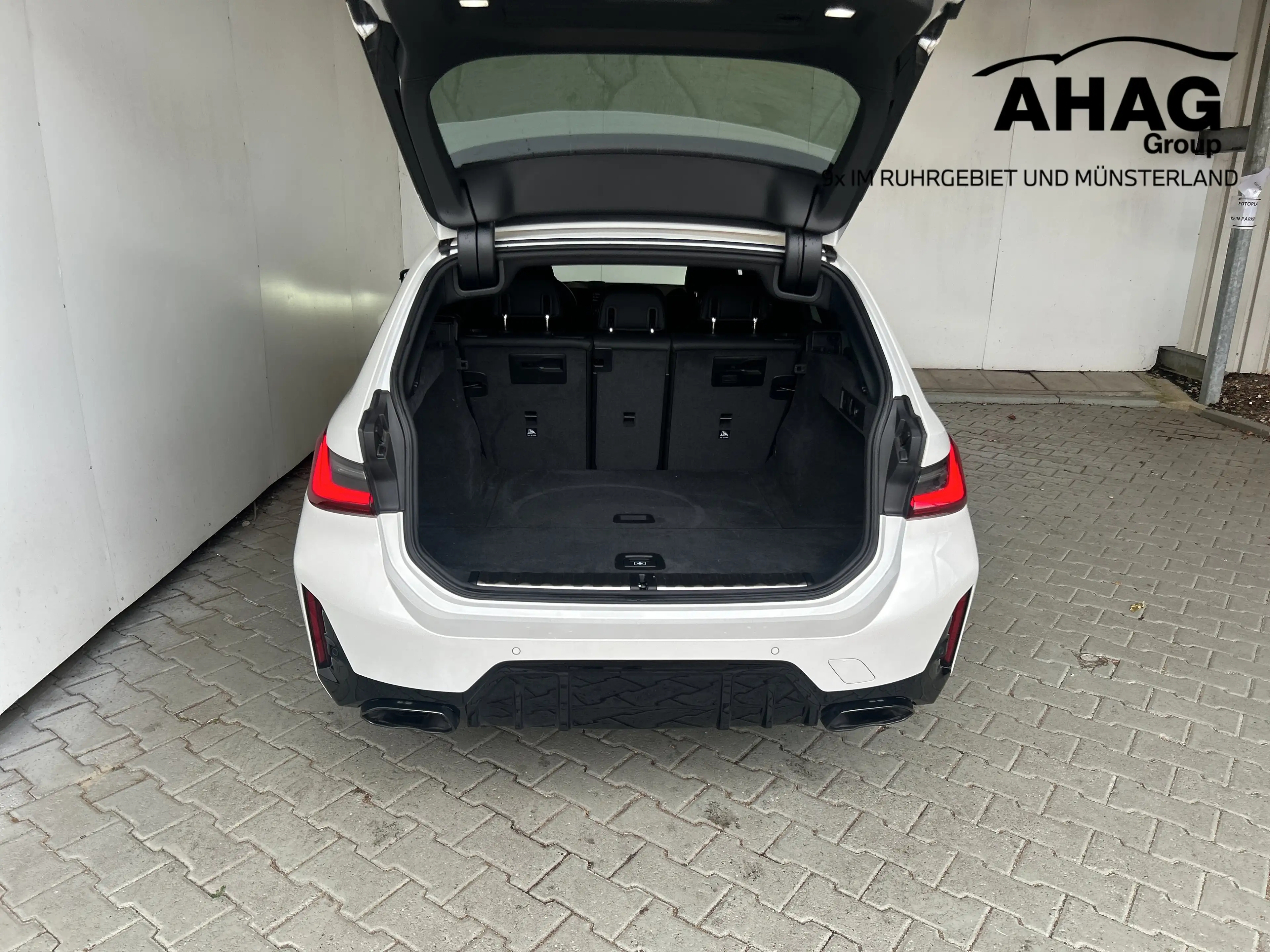 BMW 340 M340d xDrive Touring M SPORT PRO | HK | PANO | AHK — photo 14