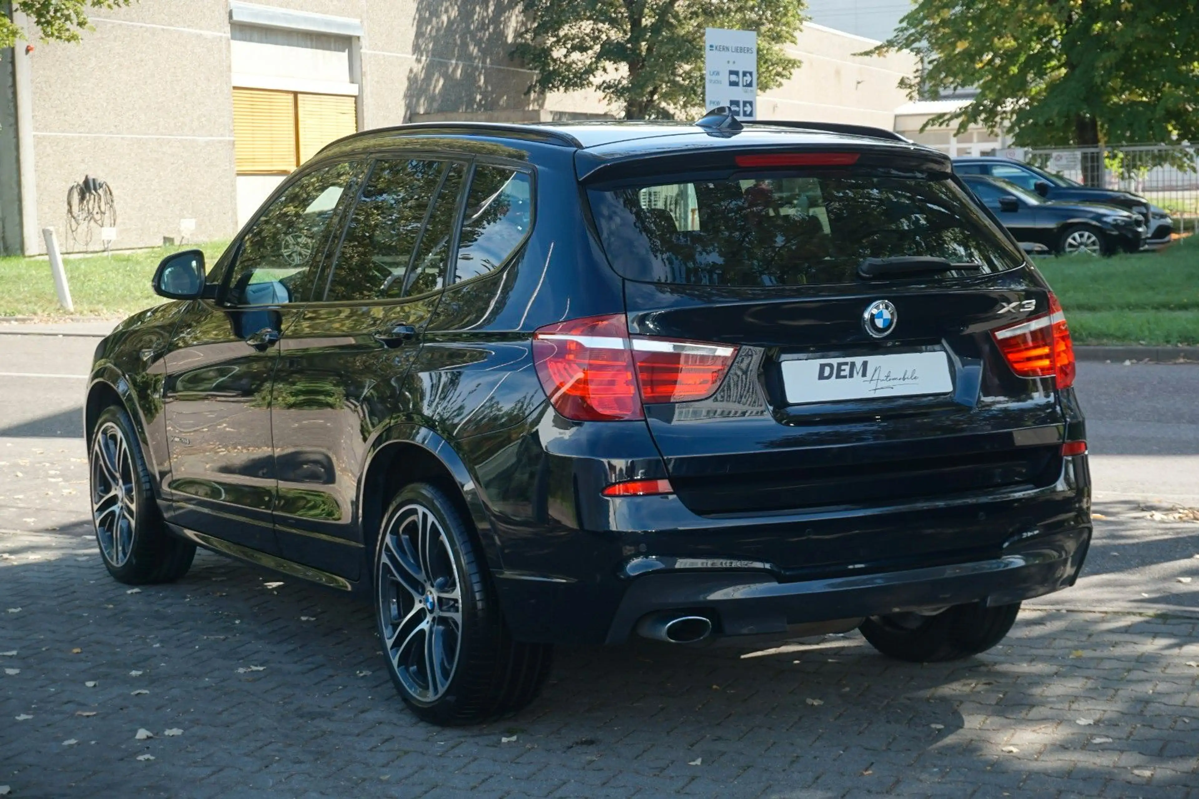 BMW X3 xDrive 20 d M Sport / AHK / HUD / Pano./ LED — photo 2