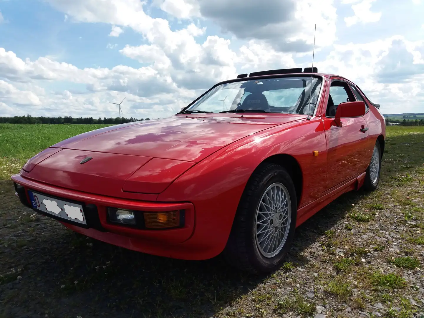 Porsche 924 Targa Rot - 1