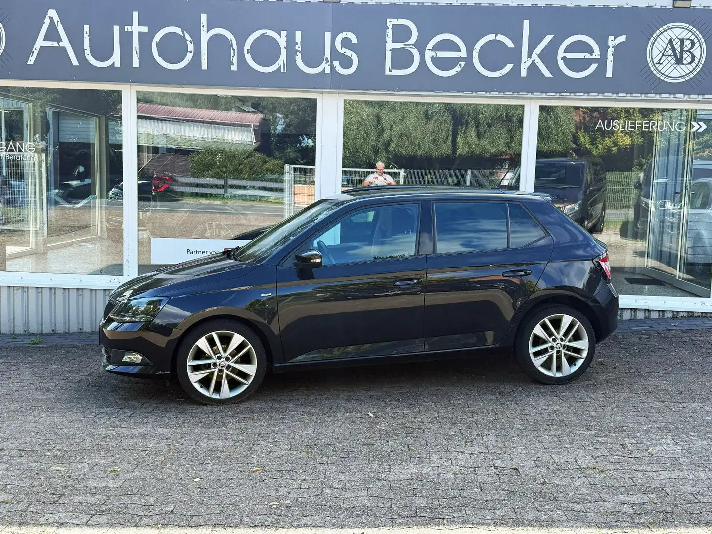 Skoda Fabia Drive+NAVI+TEMPOM.+MIRROR LINK+PDC+ Noir - 1