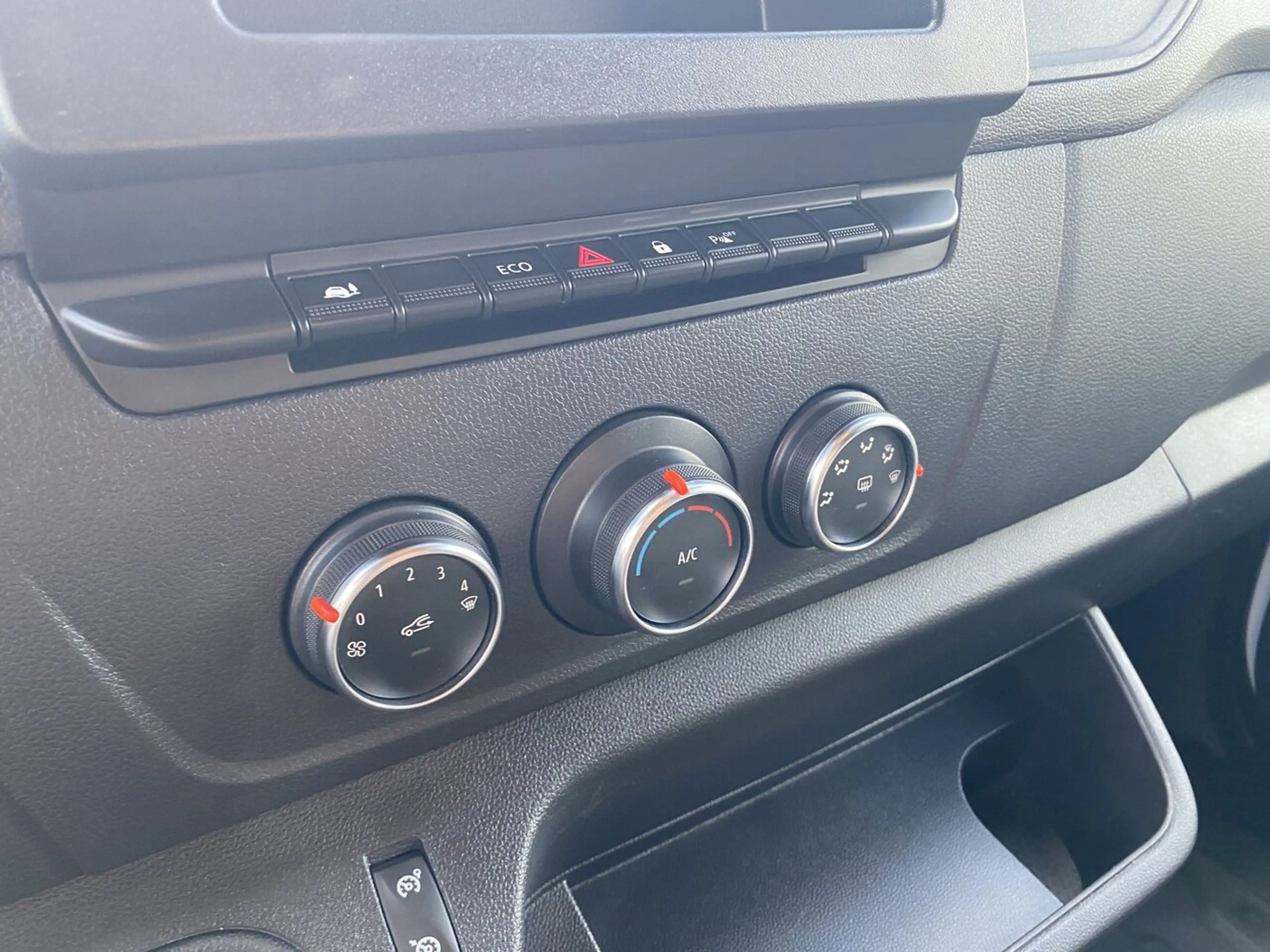 Opel Movano L2H2-airco-cruise control-18500€+BTW — photo 14