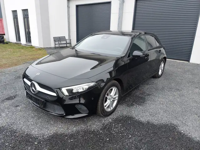 Mercedes-Benz A 160 A 160/Navi/SHZ/PDC/1.HD/wenig KM