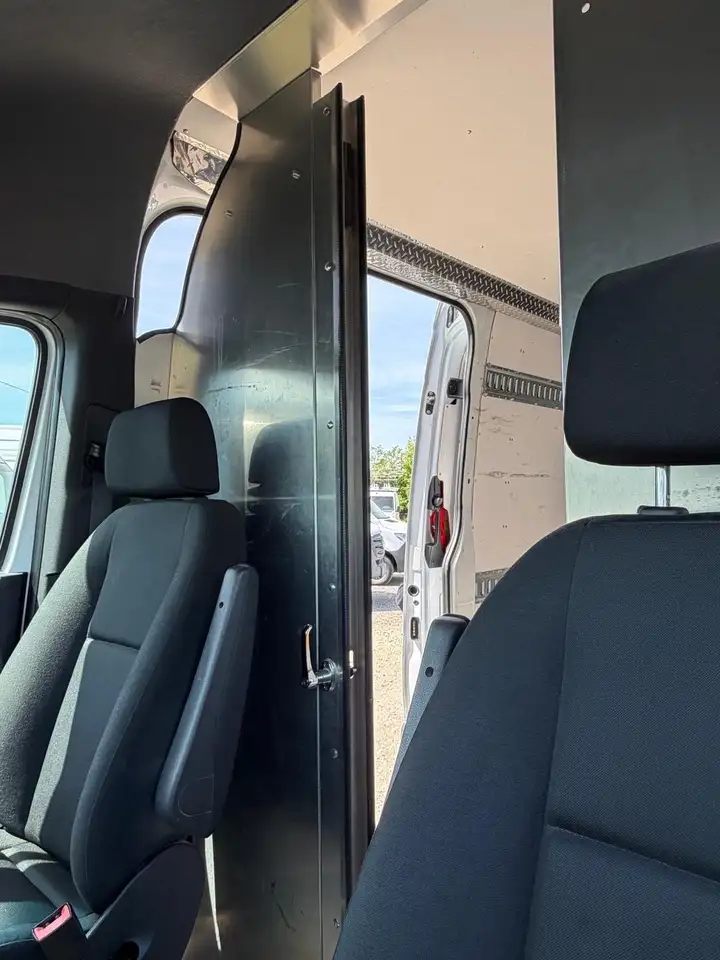Mercedes-Benz Sprinter снимка Mercedes-Benz Sprinter