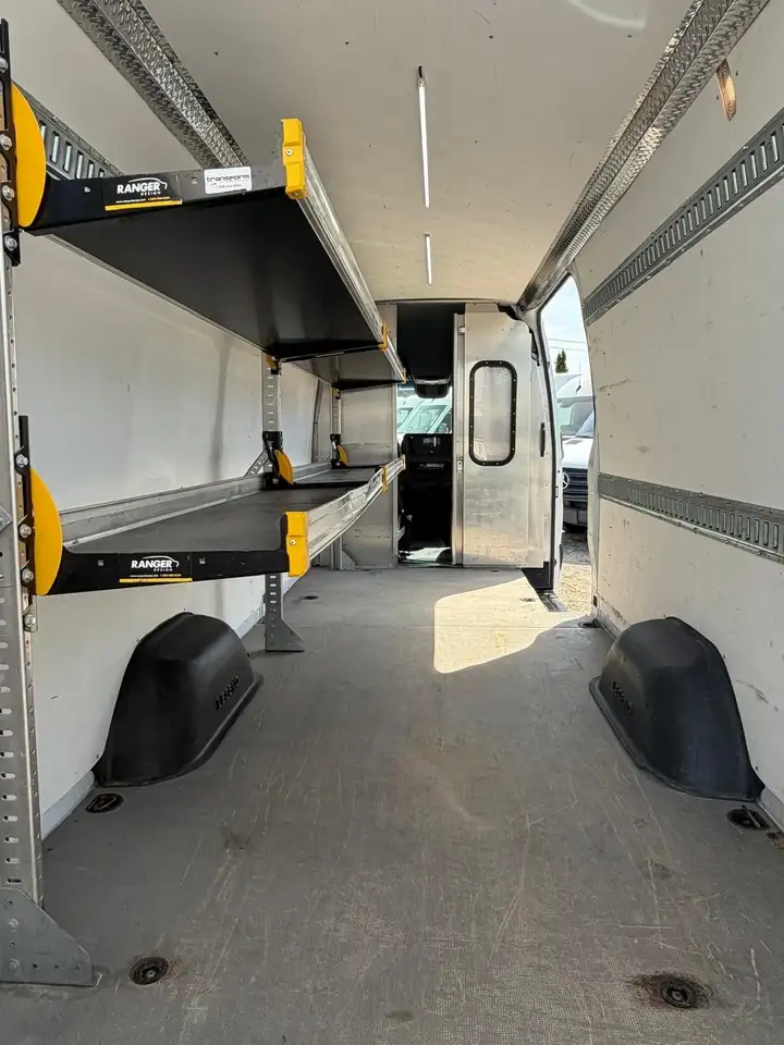 Mercedes-Benz Sprinter снимка Mercedes-Benz Sprinter