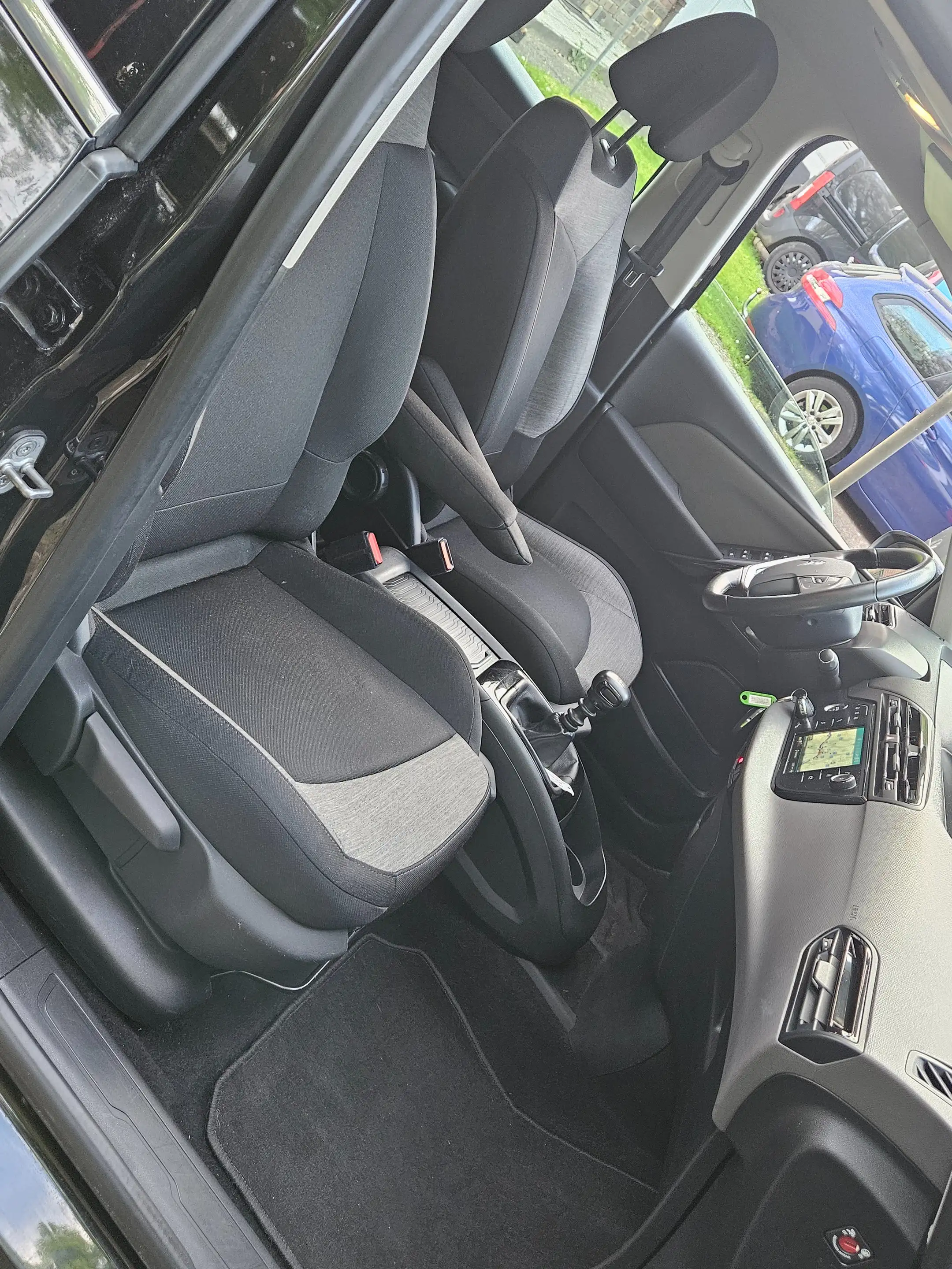 Citroen C4 SpaceTourer C4 Spacetourer 1.2 PureTech Feel S — photo 3