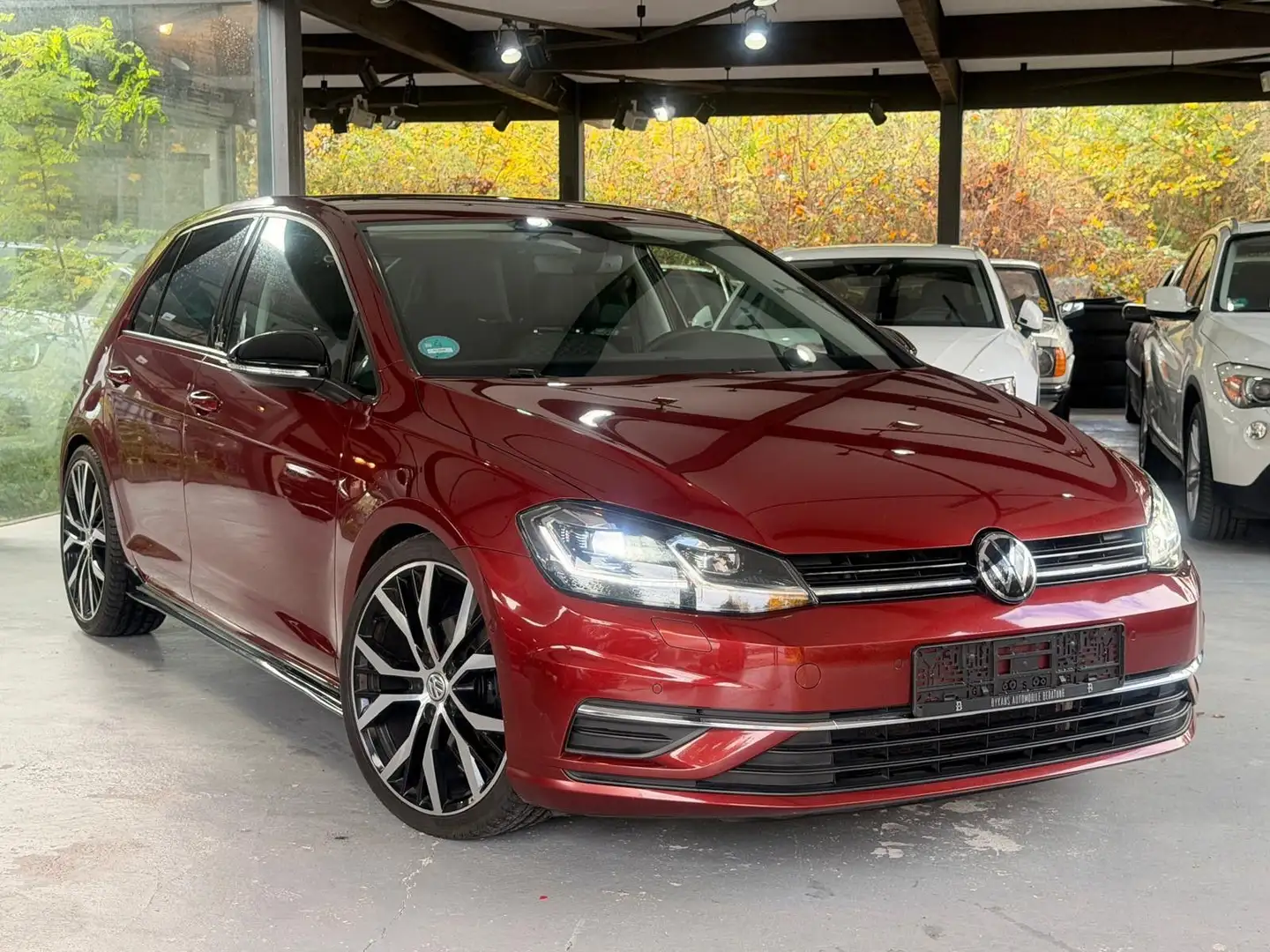 Volkswagen Golf VII 1.6 TDI BMT IQ.DRIVE DSG-KAM-AHK-SPORT Rouge - 1