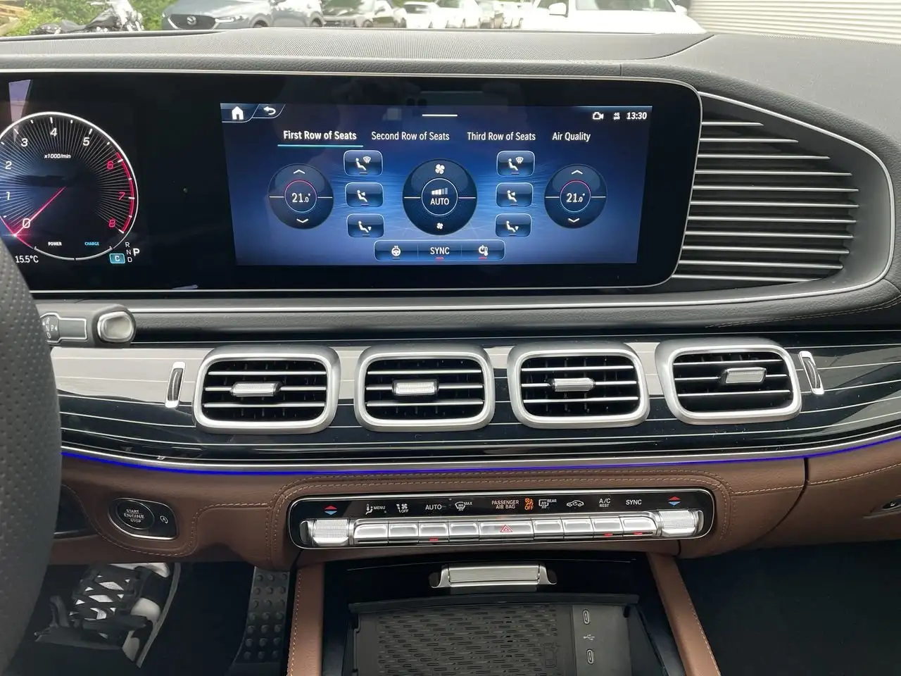 Mercedes-Benz GLS снимка Mercedes-Benz GLS