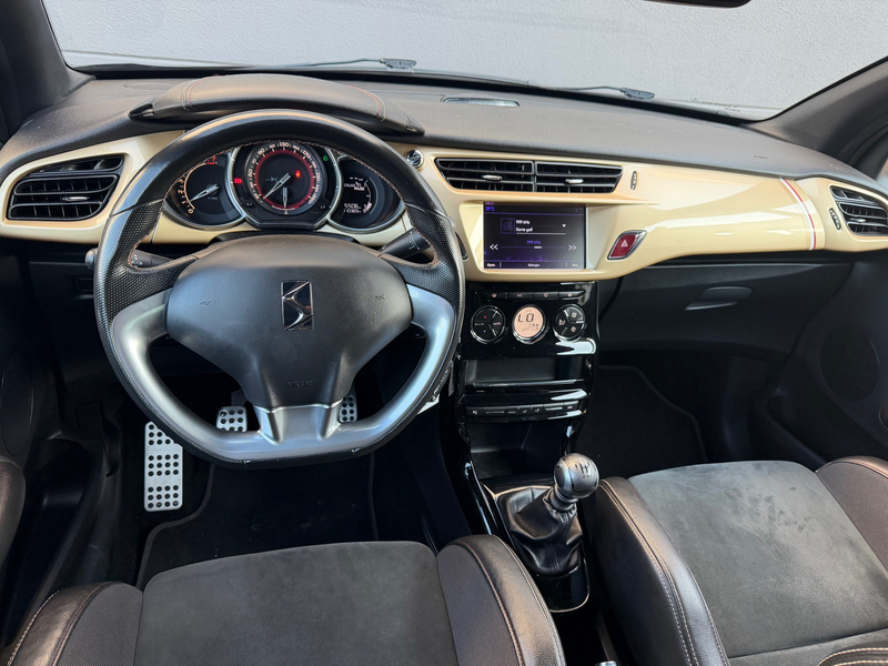 DS Automobiles DS 3 1.6 THP Performance Black Special 208PK*CarPlay-NA — photo 22
