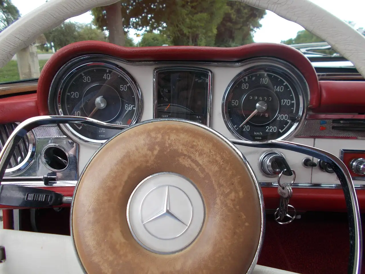 Mercedes-Benz SL 230 Pagode in sehr schönem Zustand!, foto 12