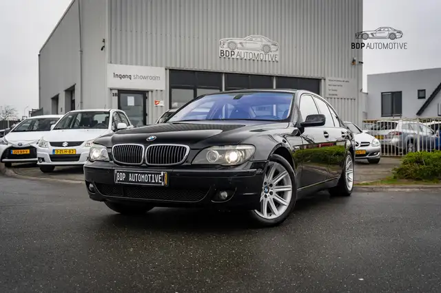 BMW 750