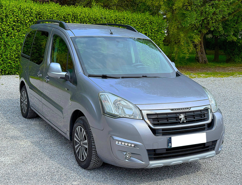 Peugeot Partner Tepee 1.6 BlueHDi 1ier Main EURO 6 Prêt à immatriculé ! — photo 3