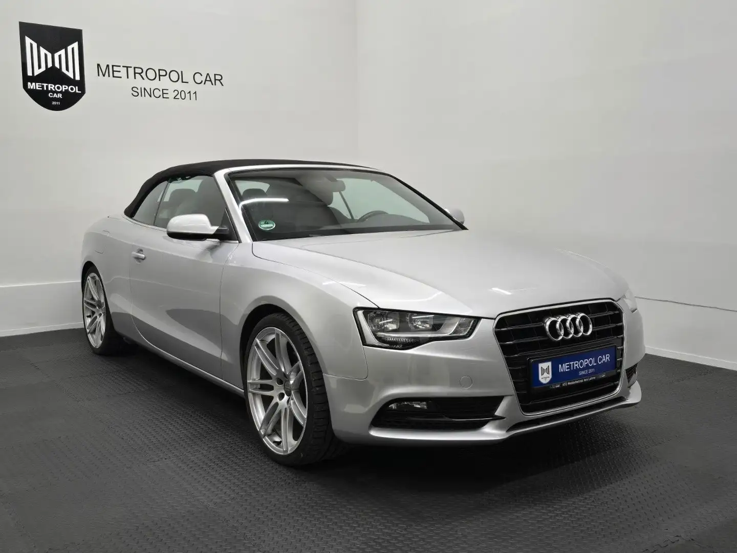 Audi A5 Cabriolet 1.8 TFSI LEDER*ALU*ZV*TÜV NEU Silber - 1