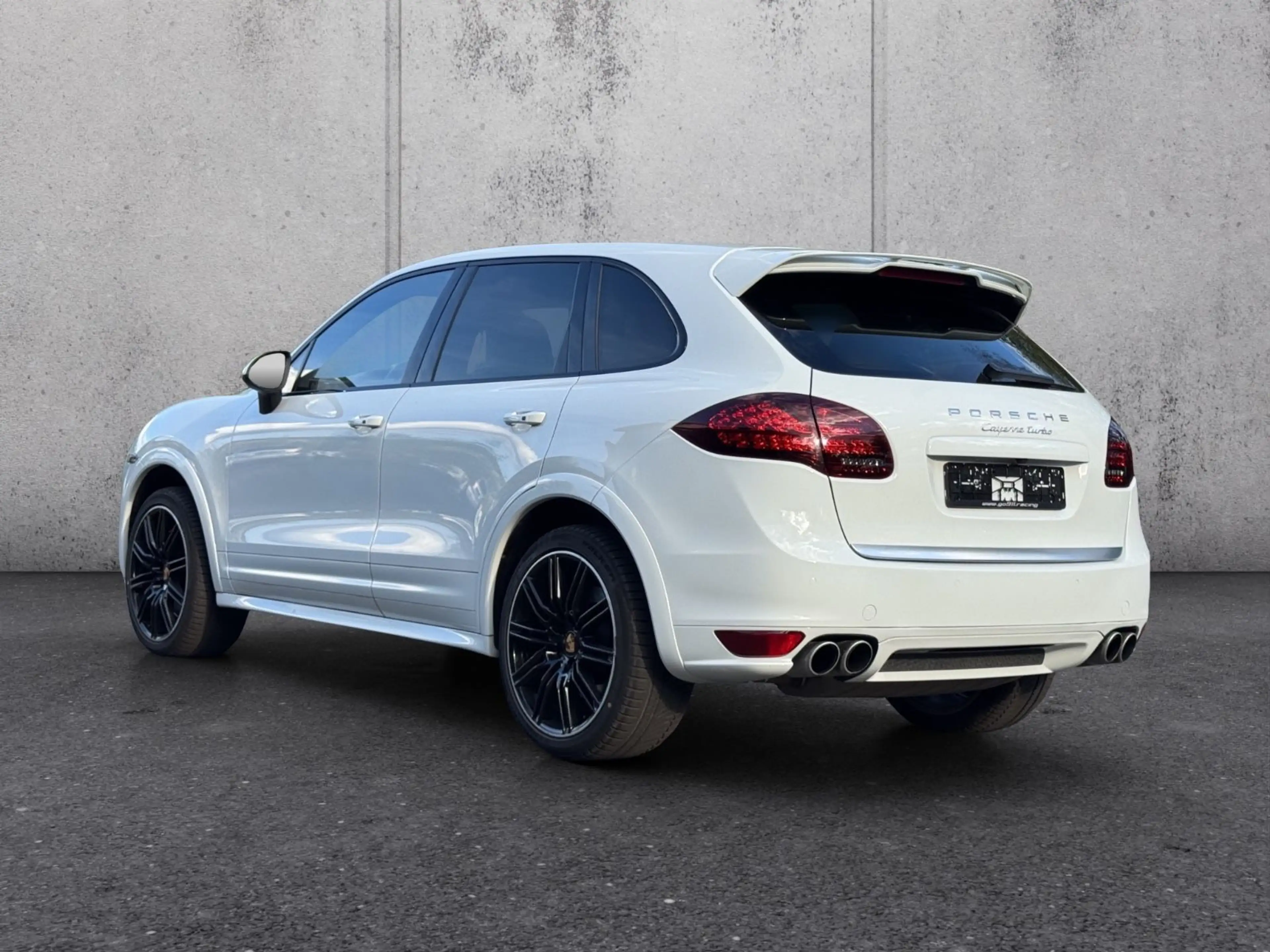 Porsche Cayenne Turbo ° Sport Design ° PDCC — photo 3