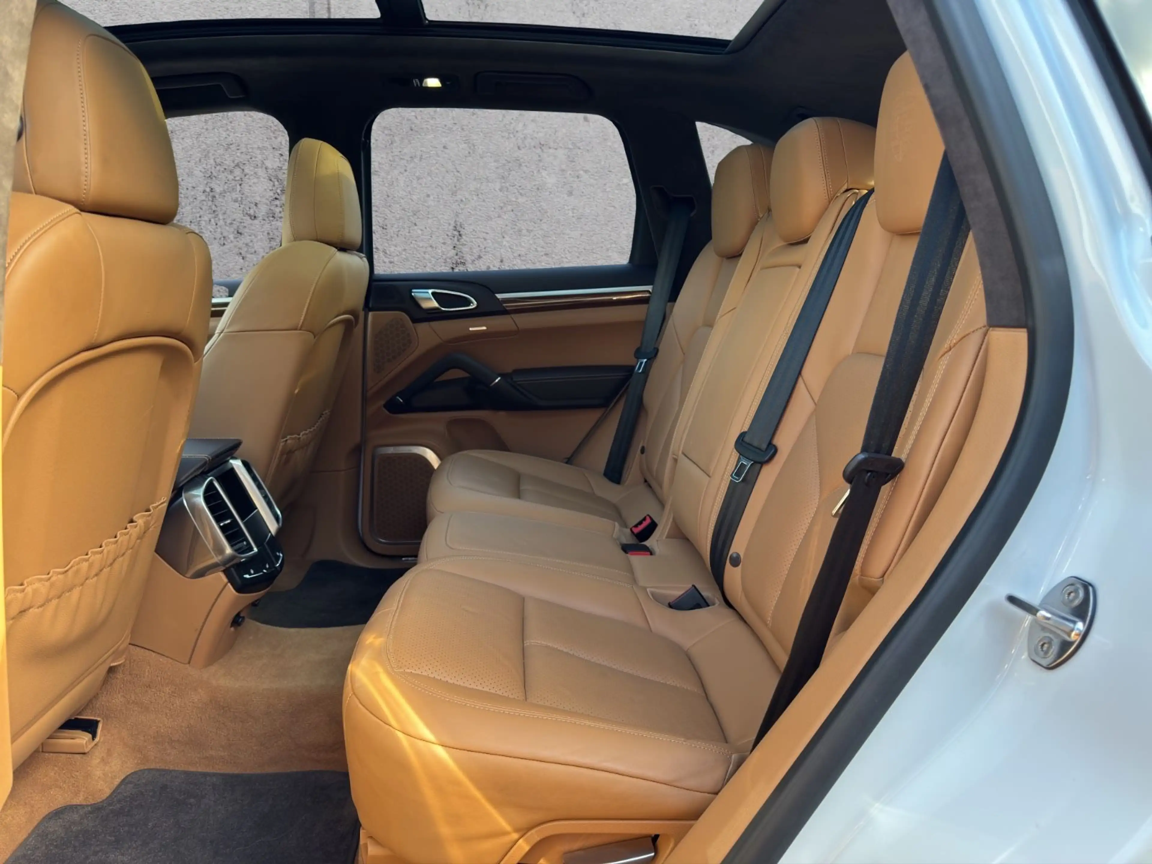 Porsche Cayenne Turbo ° Sport Design ° PDCC — photo 13