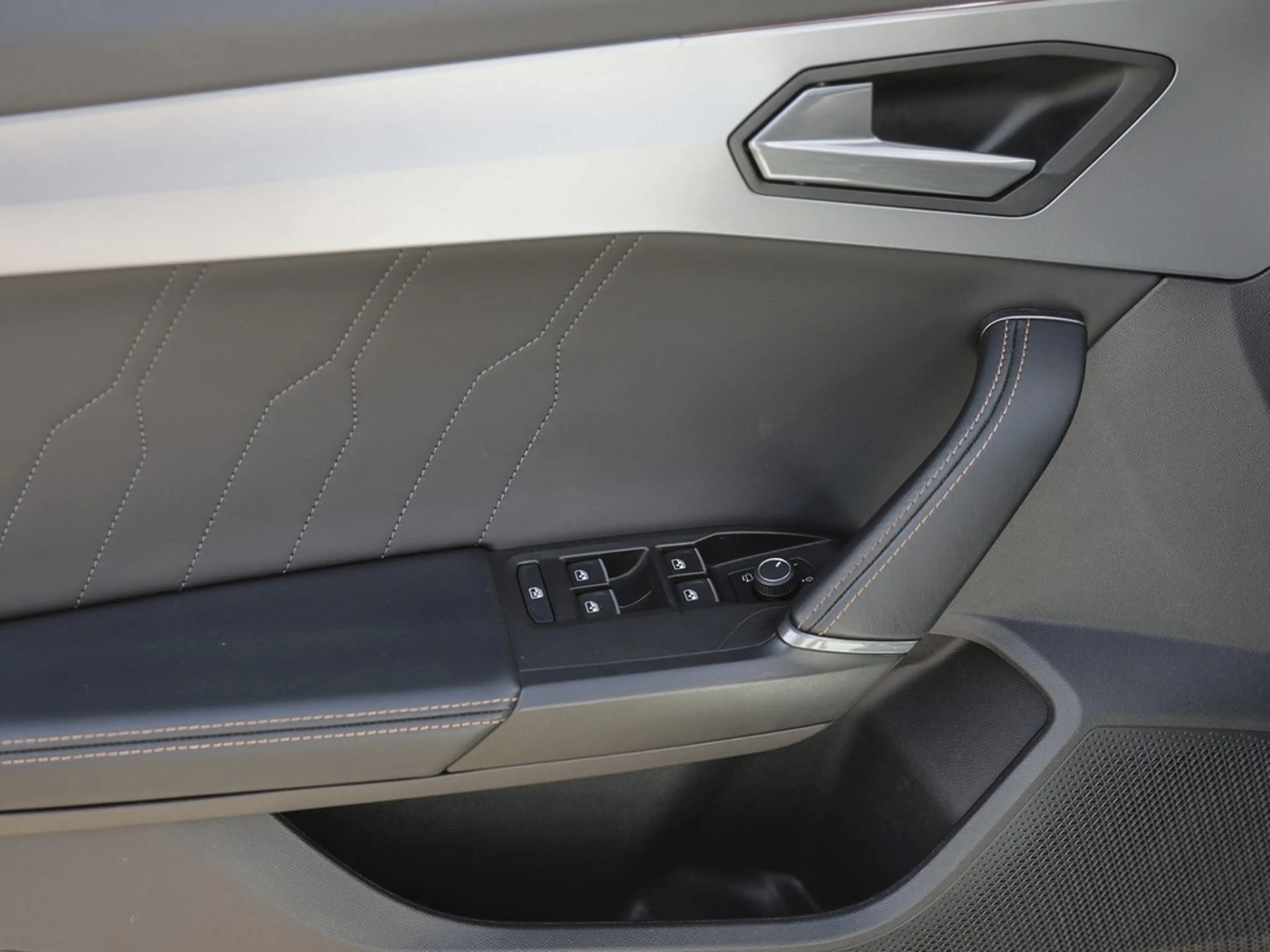 CUPRA Formentor 2.0 TDI 4Drive DSG AHK, Kamera, Sitzheizung — photo 14