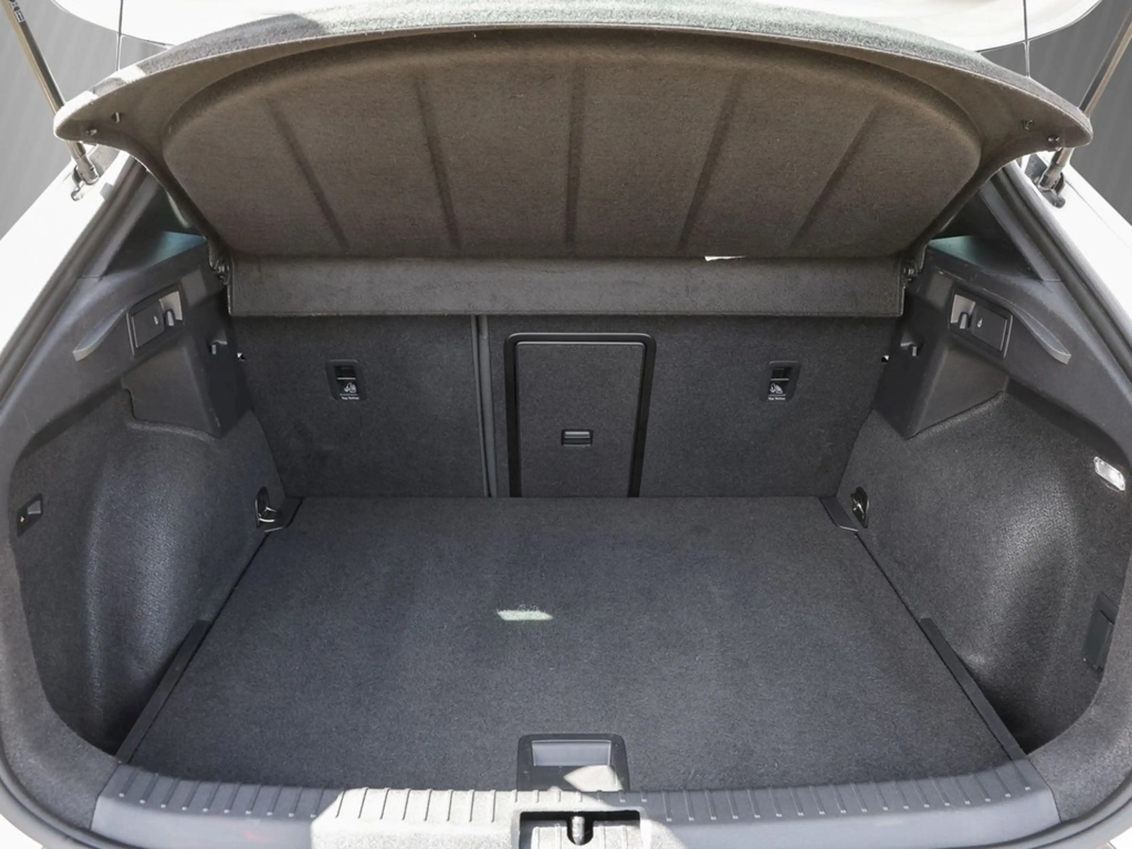 CUPRA Formentor 2.0 TDI 4Drive DSG AHK, Kamera, Sitzheizung — photo 6