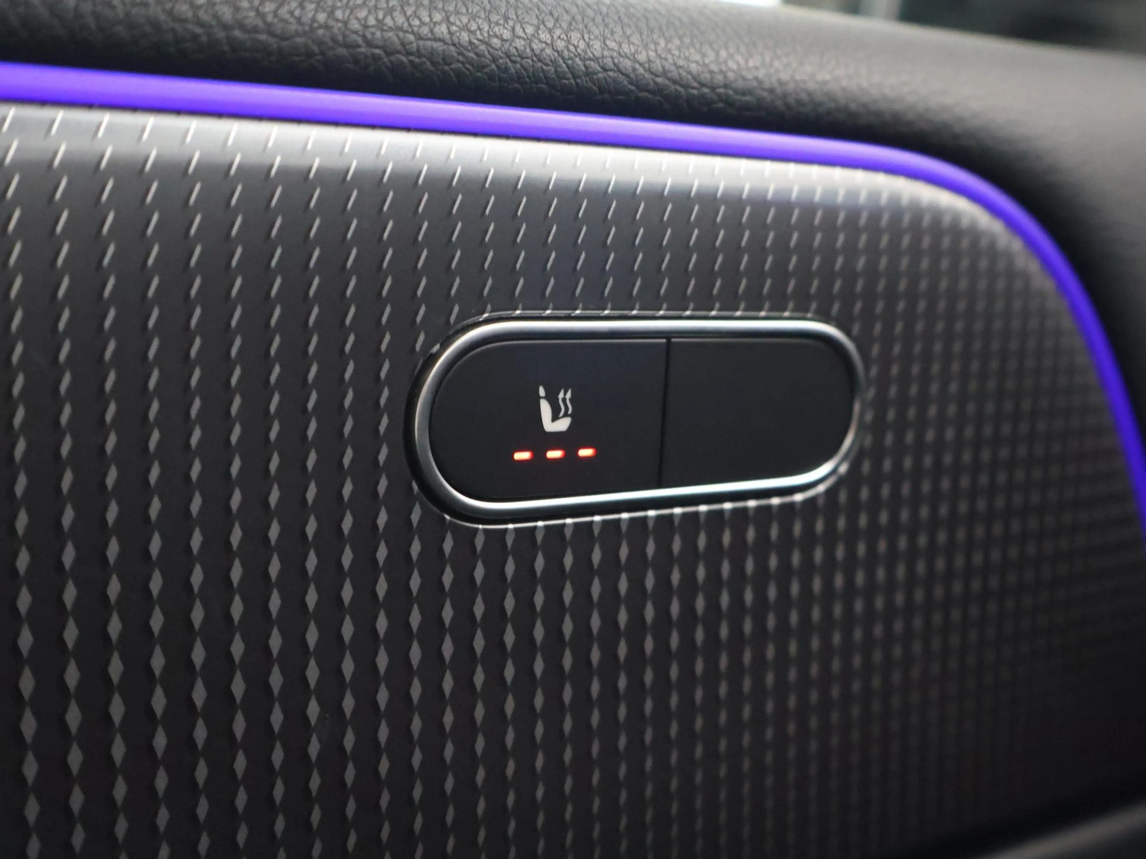 Mercedes-Benz B 250 250e PREMIUM + SFEERVERLICHTING | ADAPTIVE CRUISE — photo 22