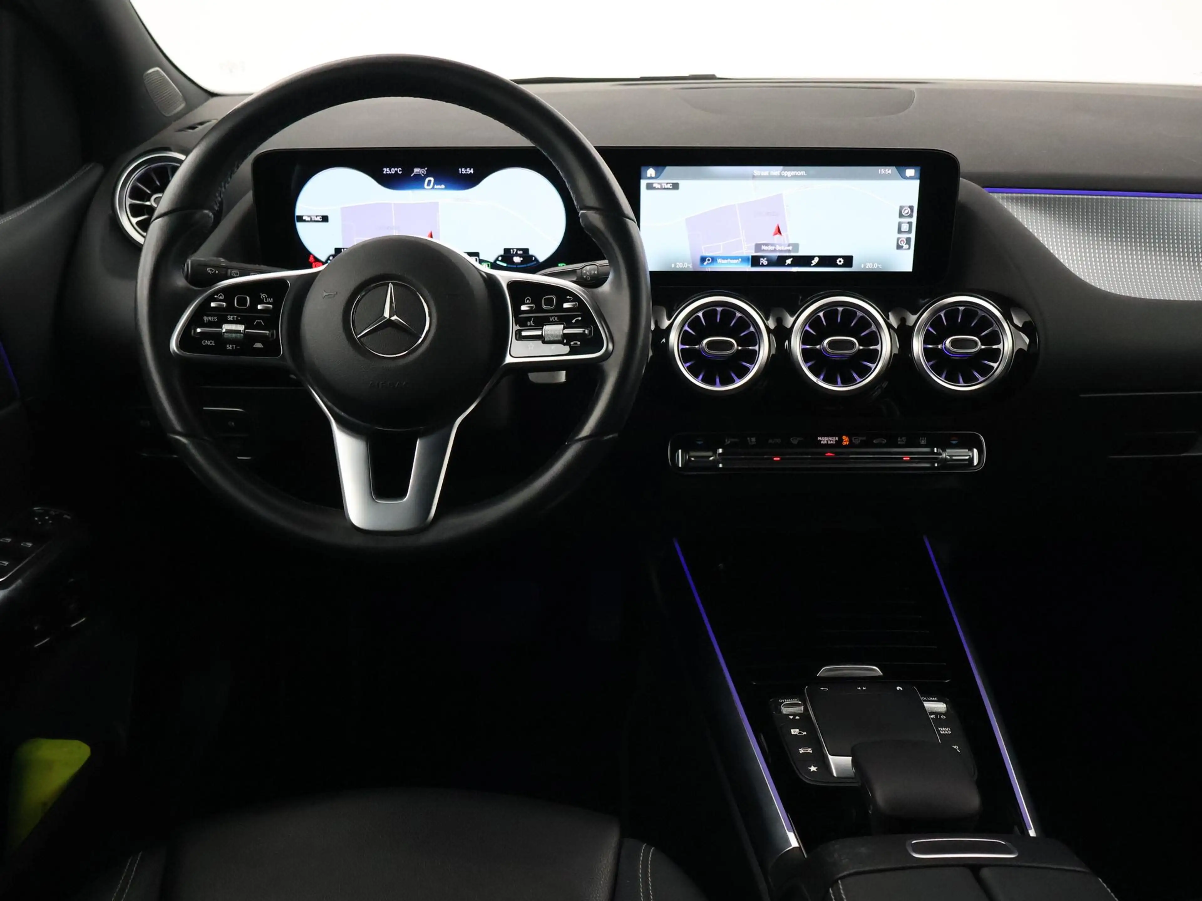 Mercedes-Benz B 250 250e PREMIUM + SFEERVERLICHTING | ADAPTIVE CRUISE — photo 3