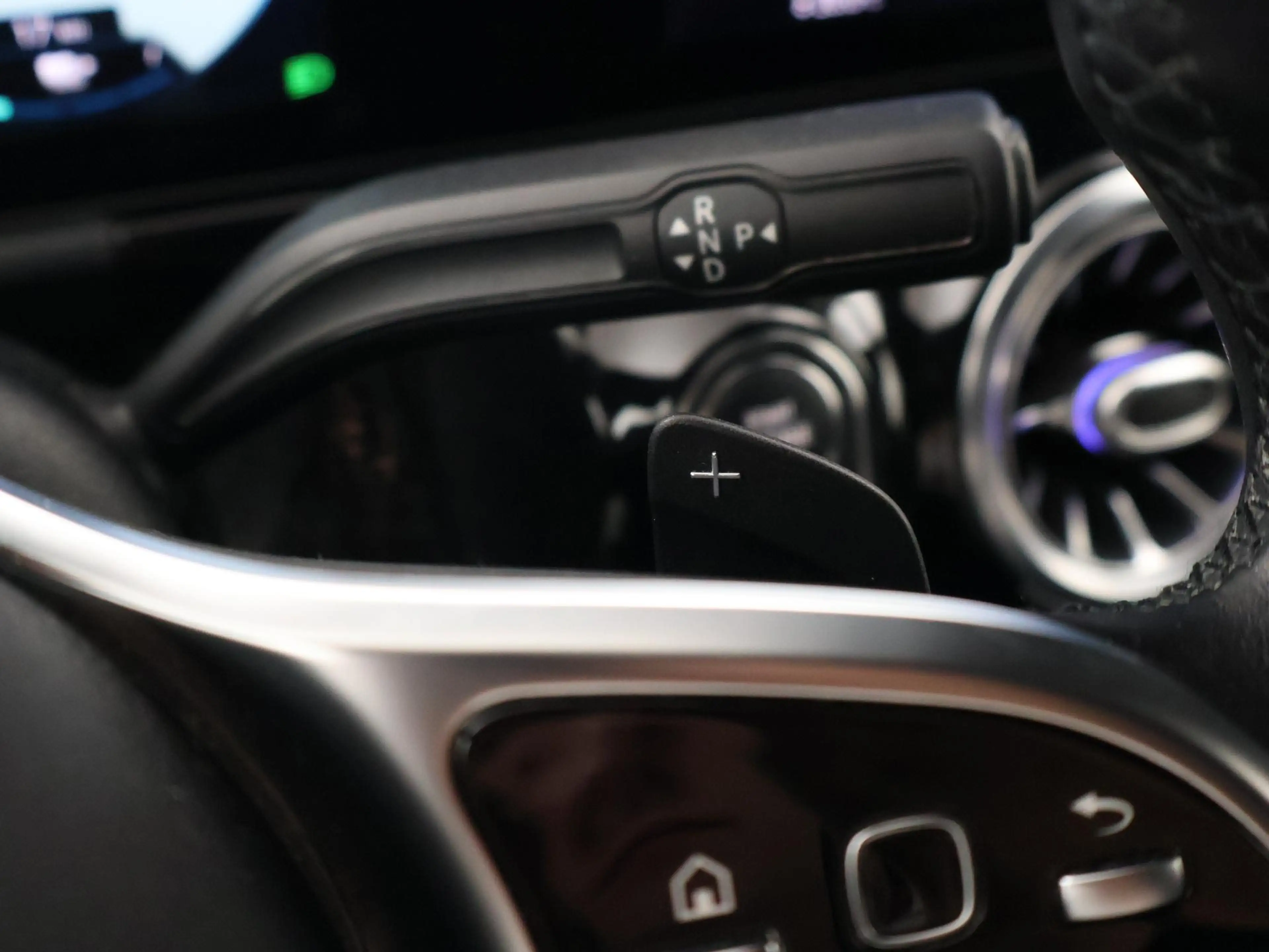 Mercedes-Benz B 250 250e PREMIUM + SFEERVERLICHTING | ADAPTIVE CRUISE — photo 45