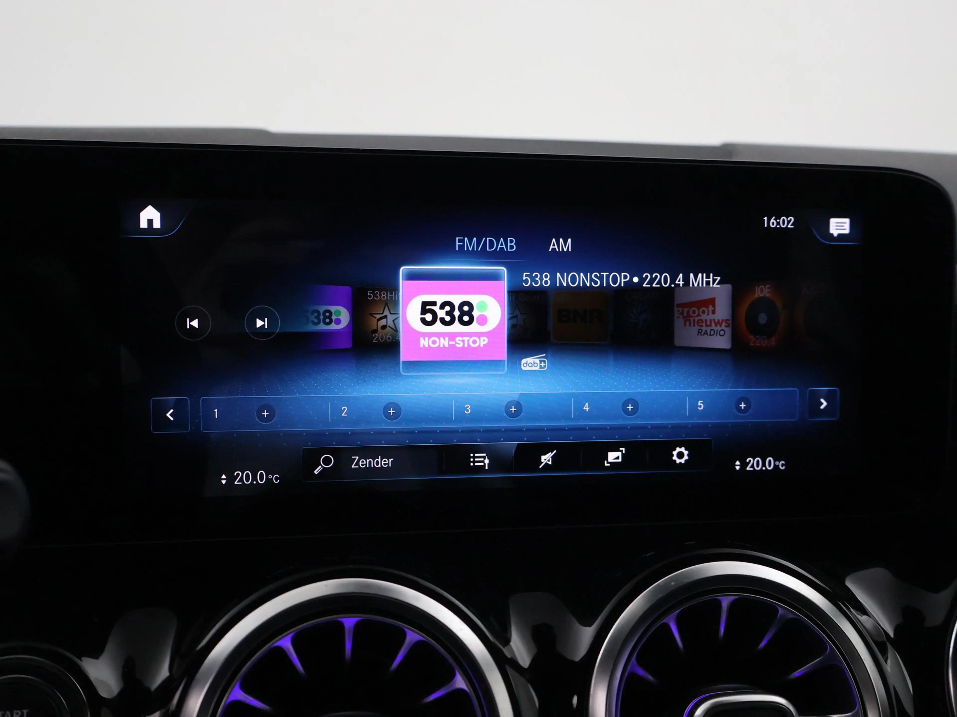 Mercedes-Benz B 250 250e PREMIUM + SFEERVERLICHTING | ADAPTIVE CRUISE — photo 27