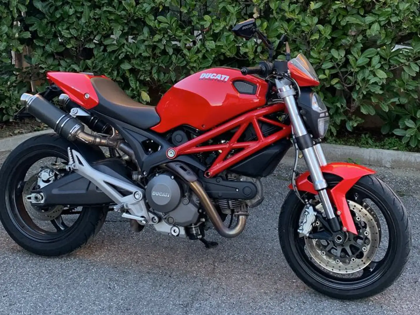 Ducati Monster 696 Abs Rouge - 1