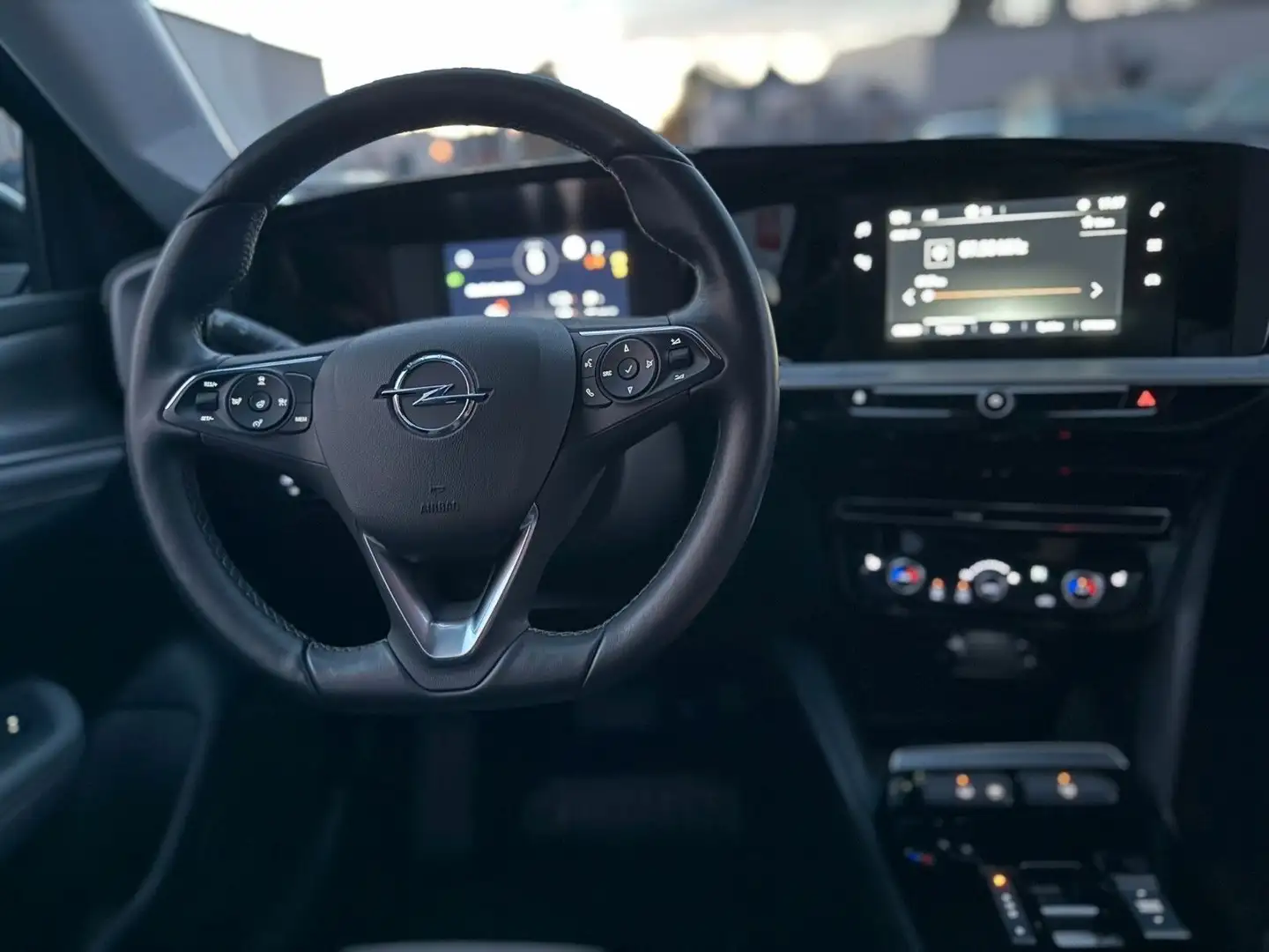 Opel Mokka-E Elegance ACC Bleu - 2