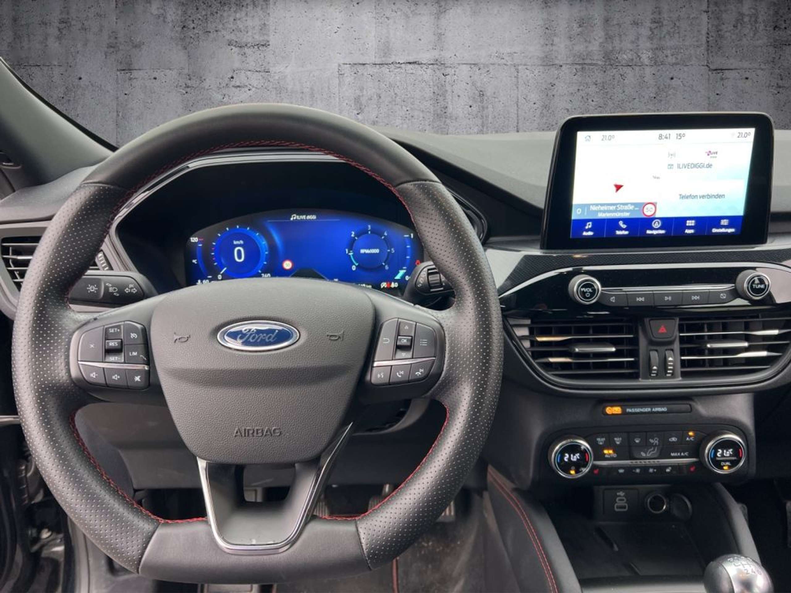 Fahrzeugabbildung Ford Kuga 2.0 EcoBlue Hybrid ST-LINE - mit KI generiert/bearbeitet