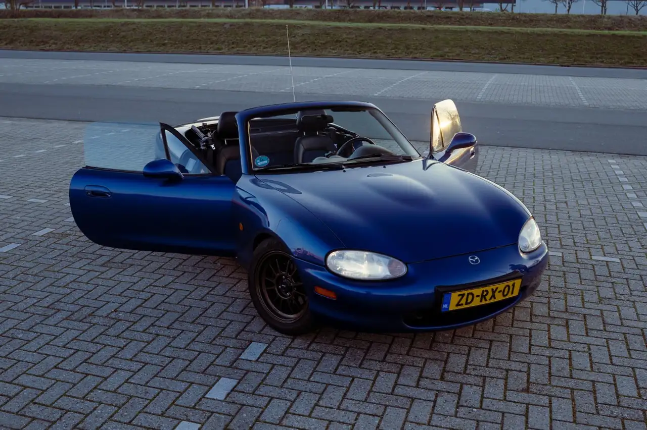 Mazda MX‑5 NB 1.8 – 10th Anniversary Edition –1999, foto 5