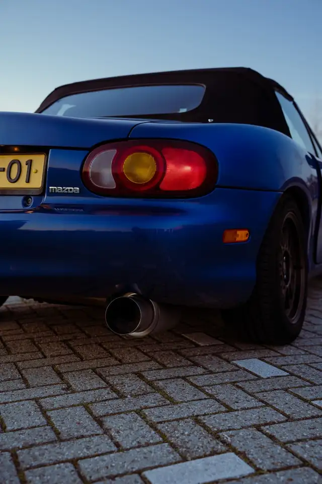 Mazda MX‑5 NB 1.8 – 10th Anniversary Edition –1999, foto 10