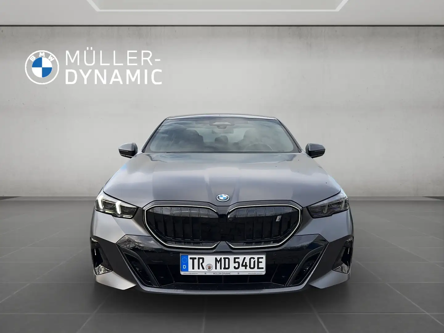 BMW i5 eDrive40 M SPORT PRO LED AHK PANO VIRT COCK PROF Grau - 2