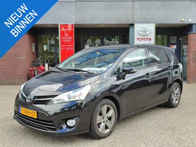 Toyota Verso 1.8 VVT-i DYNAMIC TREKHAAK 1300KG TREKGEW NL-AUTO