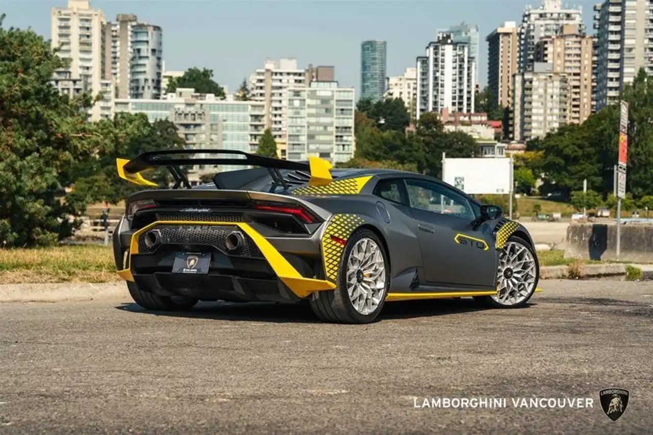 Lamborghini Huracán снимка Lamborghini Huracán
