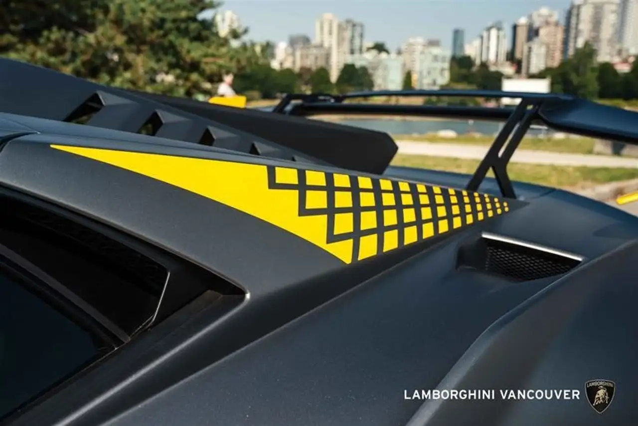 Lamborghini Huracán снимка Lamborghini Huracán