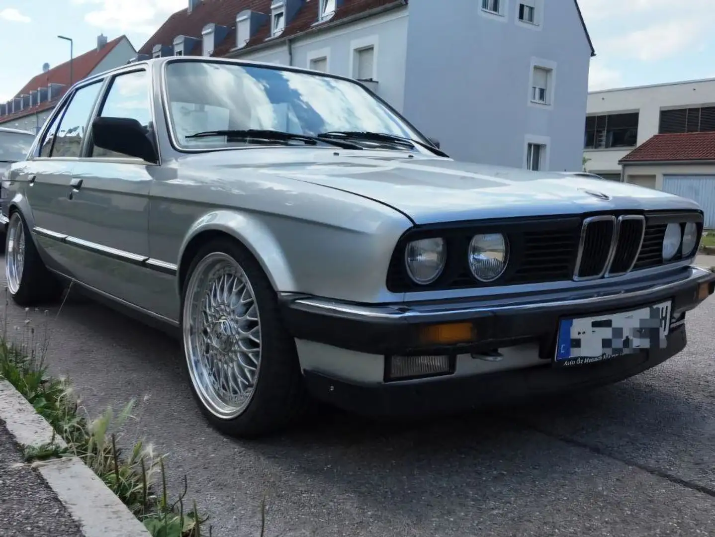 BMW 324 324d Ezüst - 1